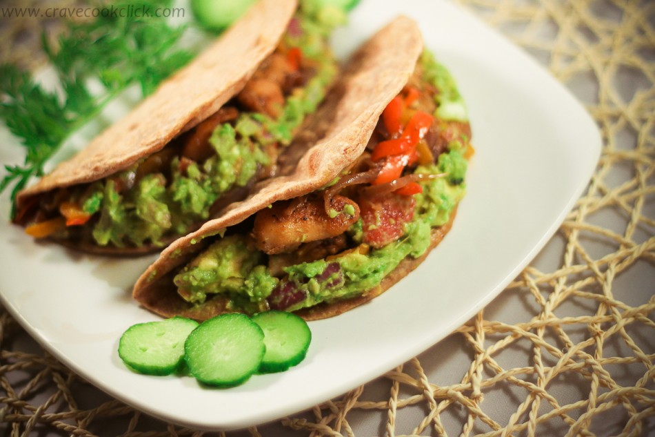 IMG 8991 950x633 Whole Wheat Tortilla with Grilled chicken & Guacamole Recipe