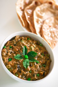 Methi Matar Malai Recipe