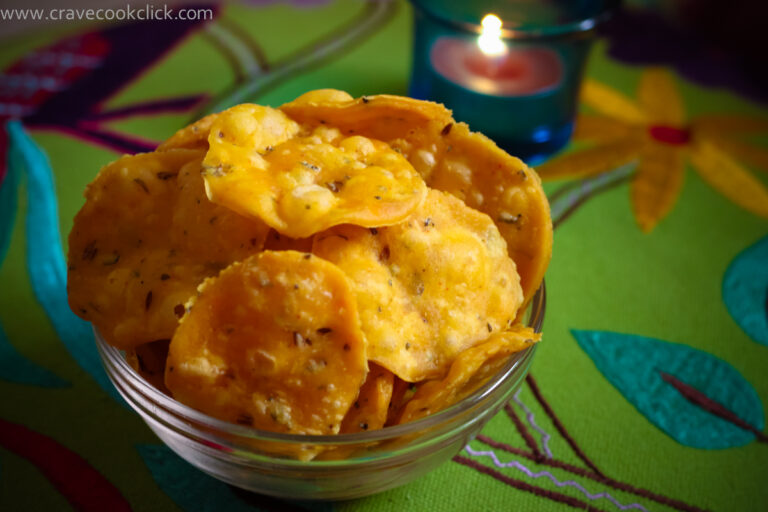 Methi Puri Recipe