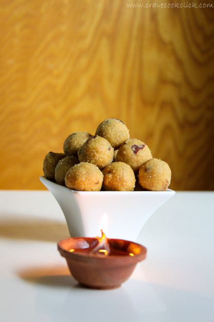 Rava Besan Ladoo recipe-How to make rava besan ladoo