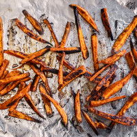 Baked Spicy Sweet Potato Fries Recipe