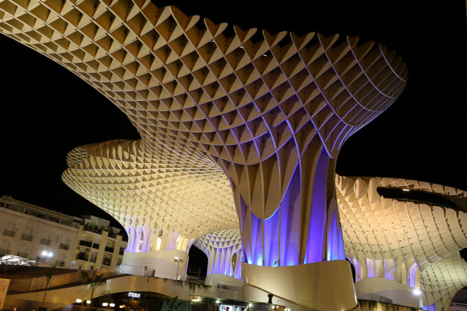 Metropol Parasol is a wooden structure located at La Encarnación square, in the old quarter of Seville. It was designed by the German architect Jürgen Mayer-Hermann and completed in April 2011 