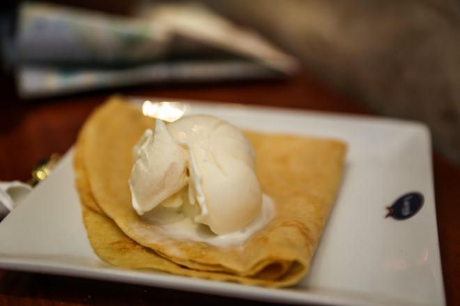 Vanilla Crepe