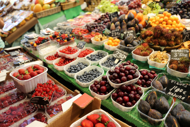 The Mercat de Sant Josep de la Boqueria, la Rambla, Barcelona, Spain