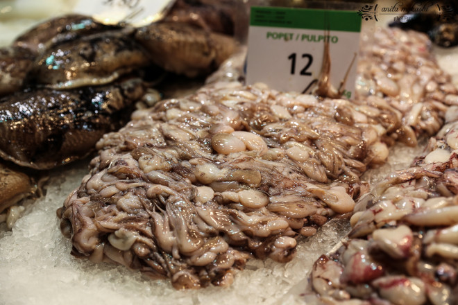 The Mercat de Sant Josep de la Boqueria, la Rambla, Barcelona, Spain