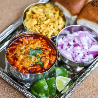 Misal Pav Recipe