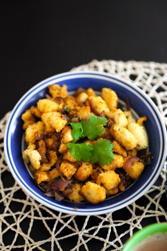 Adrak Elaichi Chai with Bread Upma Recipe