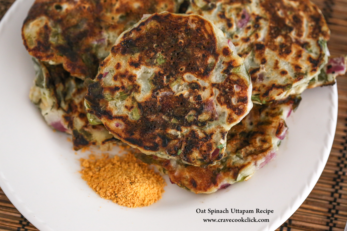 Oat Spinach Uttapam Recipe