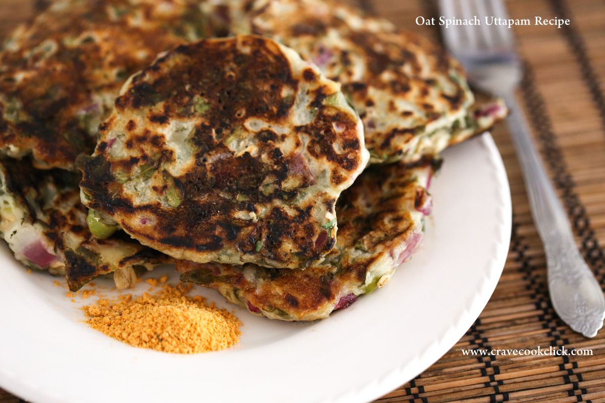 Oat Spinach Uttapam Recipe