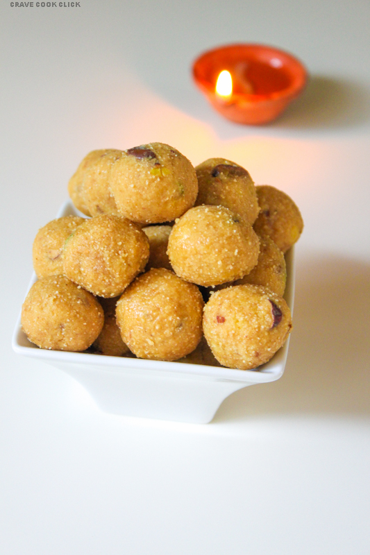 Rava Besan ladoo Recipe