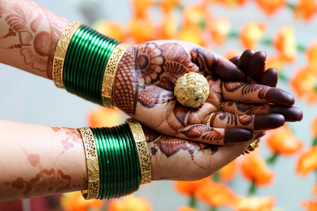 makarsankrant haldikumkum marriedwomen indianfestivals celebrations incredibleindia tilgulladoo