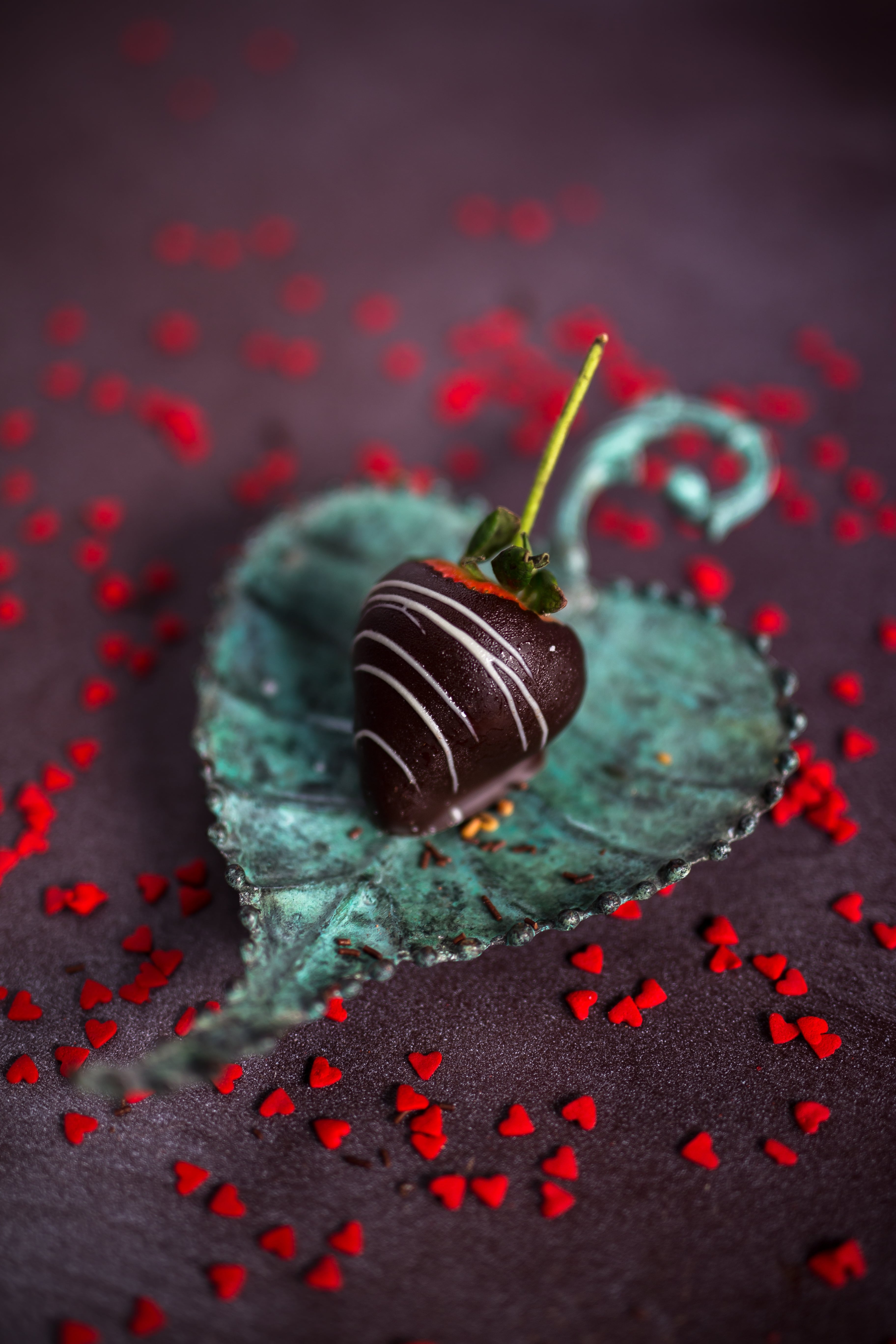  Valentines day 2016 Valentines day sweets, desserts, chocolate strawberries, happy valentines day, valentines day recipes, sweets, easy recipes, food blog, food photography, Food bloggers, White chocolate, chocolate covered strawberry recipe