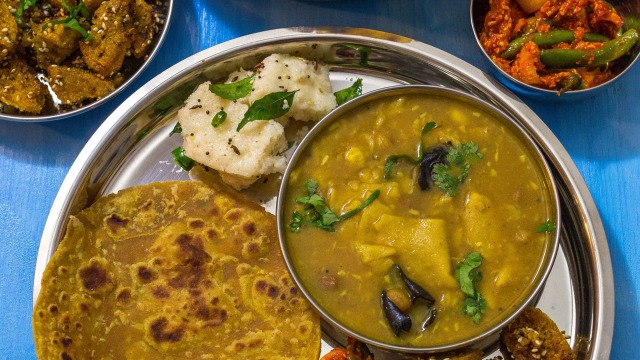 how to make dhebra, how to make dal dhokli, how to make muthia, gujarati delicacies, food blog, food photography, Gujarati cuisine, Gujarat, Vadodara, foodies, indian food